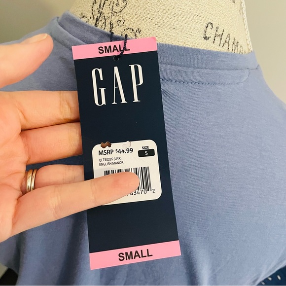 NWT New GAP blue eyelet flutter short sleeve t shirt tee - Picture 6 of 7